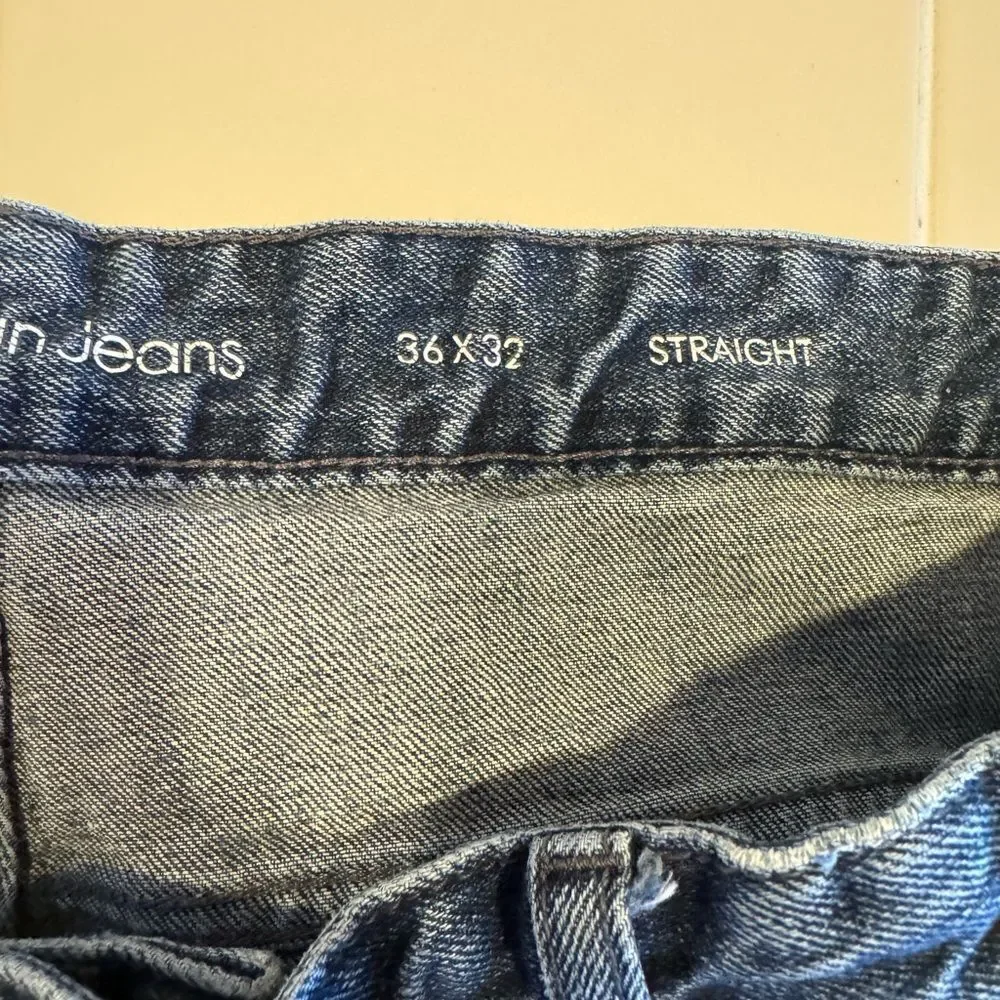 Calvin Klein Jeans Men’s Straight Leg Size 36x32
